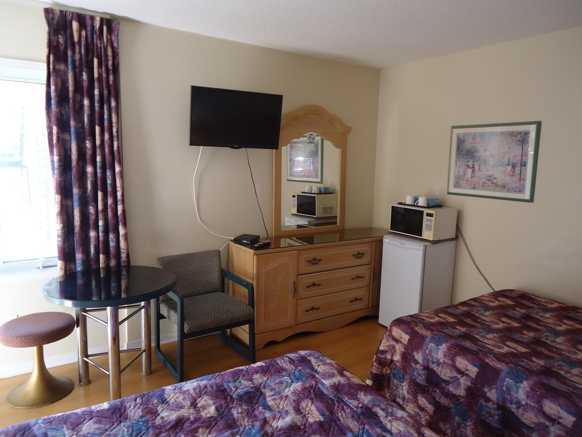 Motel Chateauguay Hull Eksteriør bilde