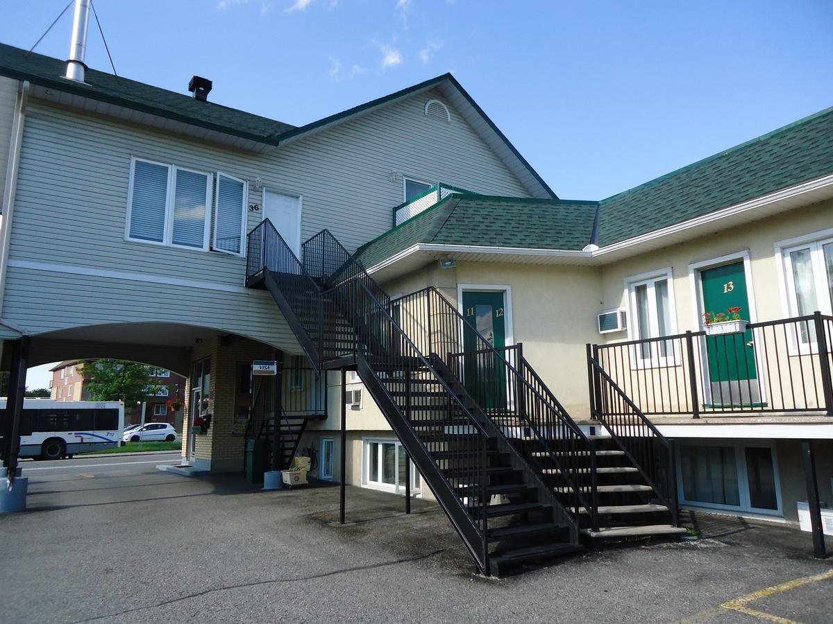 Motel Chateauguay Hull Eksteriør bilde